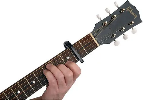 Planet Waves PW-CP-09 NS Tri-Action Capo Каподастр для акустической гитары и электрогитары.